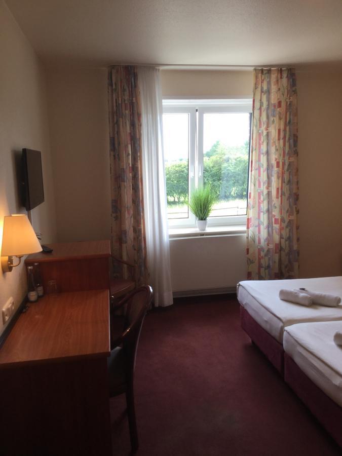 Hotel Zum Alten Schlagbaum 威克贝格 外观 照片